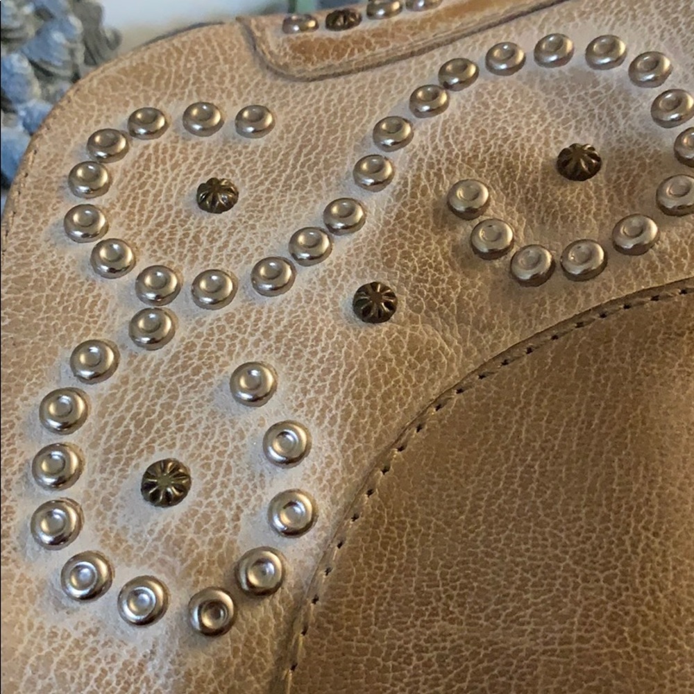 New! Steve Madden Leather Distressed Booties - Picture 8 of 9
